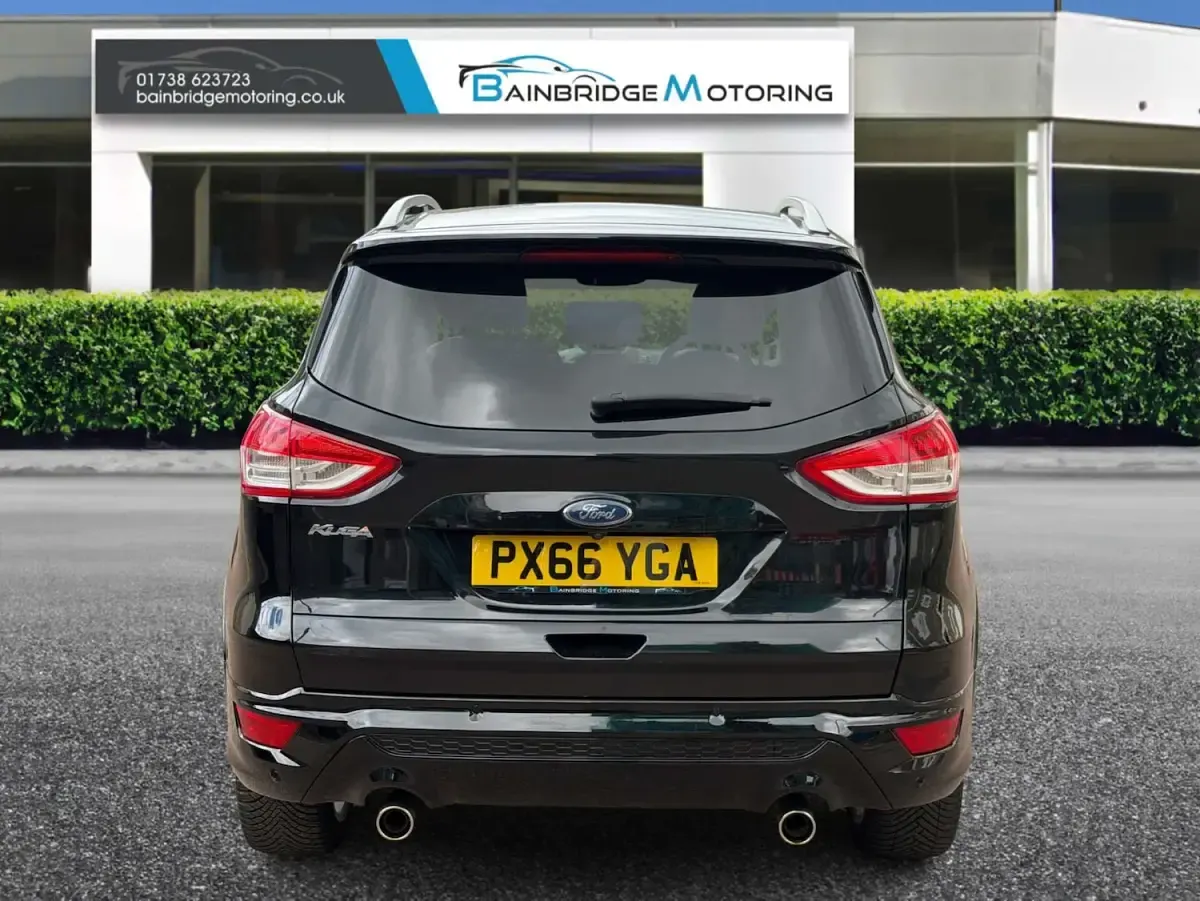 Used Ford Kuga Titanium X 180 HP (132 kW) 2016 Black SUV