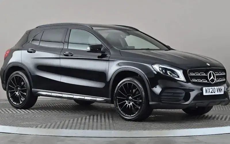 Used Mercedes GLA180 AMG line 122 HP (89 kW) 2020 SUV