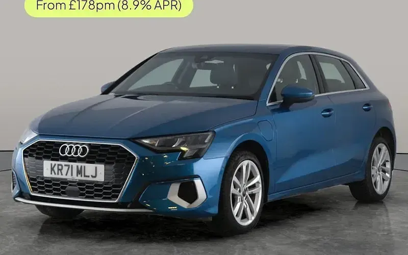 Używany Audi A3 Sportback e-tron Sport 204 KM (150 kW) 2025 Hatchback