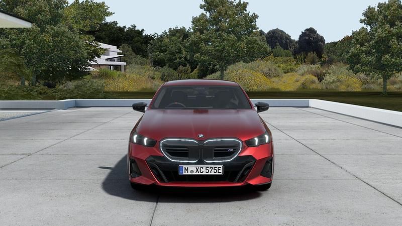 Used BMW i5 Shadowline 436 kW (593 HP) 2025 Red