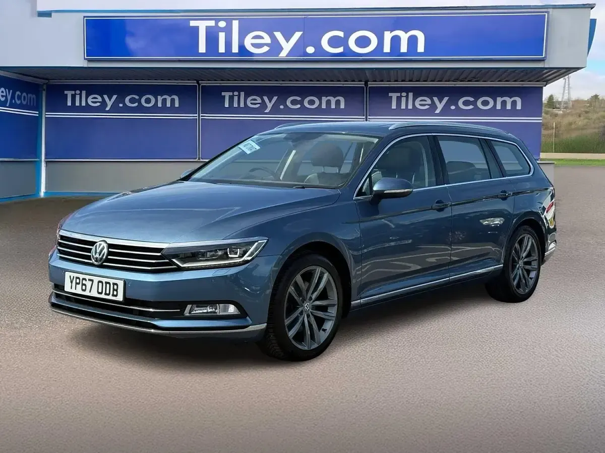 Used VW Passat GT 150 HP (110 kW) 2017 Blue Estate