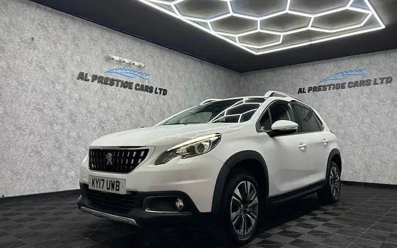 Used Peugeot 2008 Allure 82 HP (60 kW) 2017 SUV