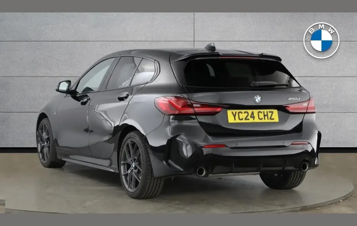 Used BMW 120 M Sport 190 HP (139 kW) 2024 Black Hatchback