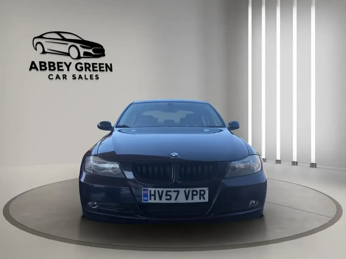 Begagnad BMW 318 2007 Blå Sedan