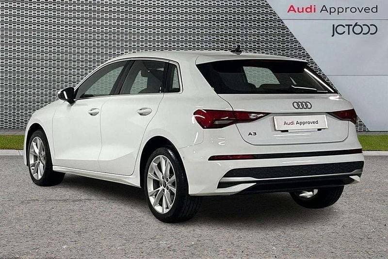 Used Audi A3 Sport 113 HP (83 kW) 2024 White Hatchback