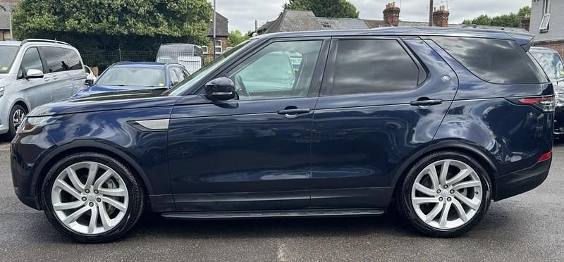 Used Land Rover Discovery 5 S 306 HP (225 kW) 2019 Blue SUV