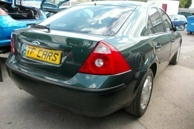 Używany Ford Mondeo 2005 Hatchback