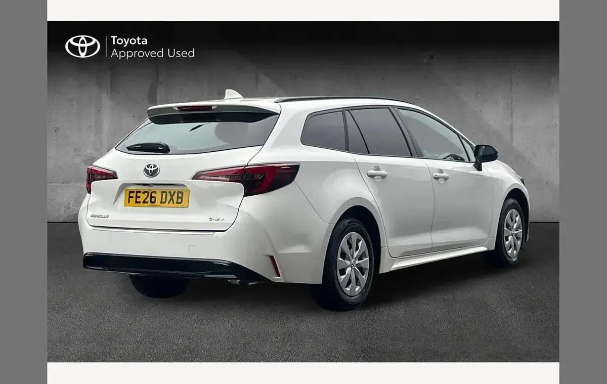 New Toyota Corolla 140 HP (102 kW) 2026 White