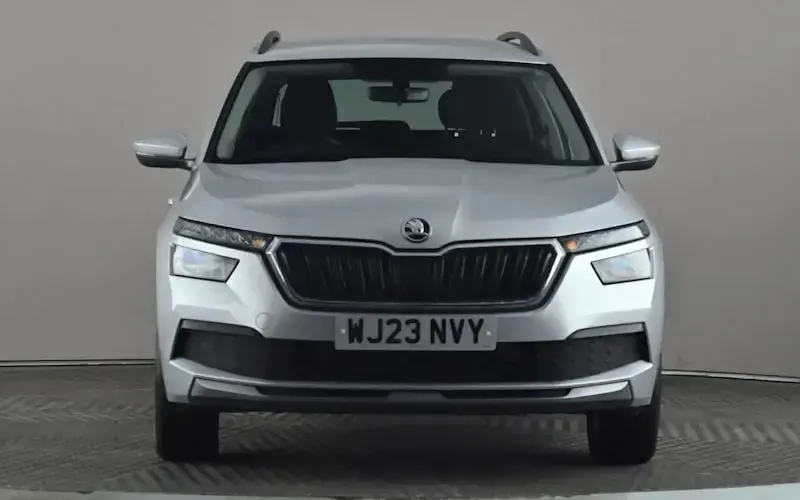 Used Skoda Kamiq SE Drive 95 HP (69 kW) 2023 Silver SUV