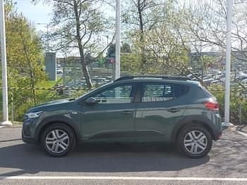 Used Dacia Sandero Expression 91 HP (66 kW) 2023 Green Hatchback