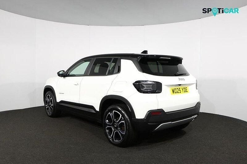 Used Jeep Avenger Summit 100 HP (73 kW) 2025 SUV