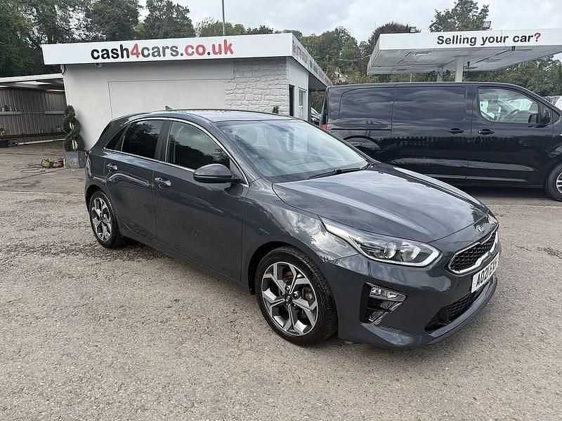 Grey Used 2021 Kia Ceed Hatchback | £6,750 (Good price) - Image 1/4