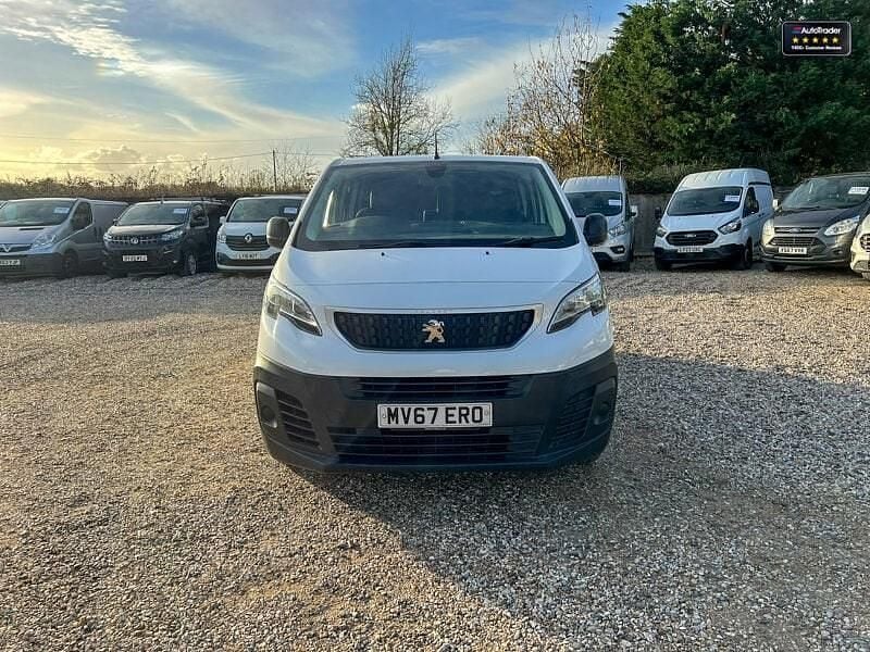 Used Peugeot Expert 2017 White Van