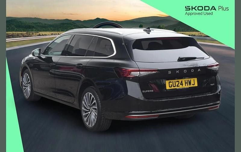 Used Skoda Superb LAURIN & KLEMENT 190 HP (139 kW) 2024 Midnight black metallic Estate