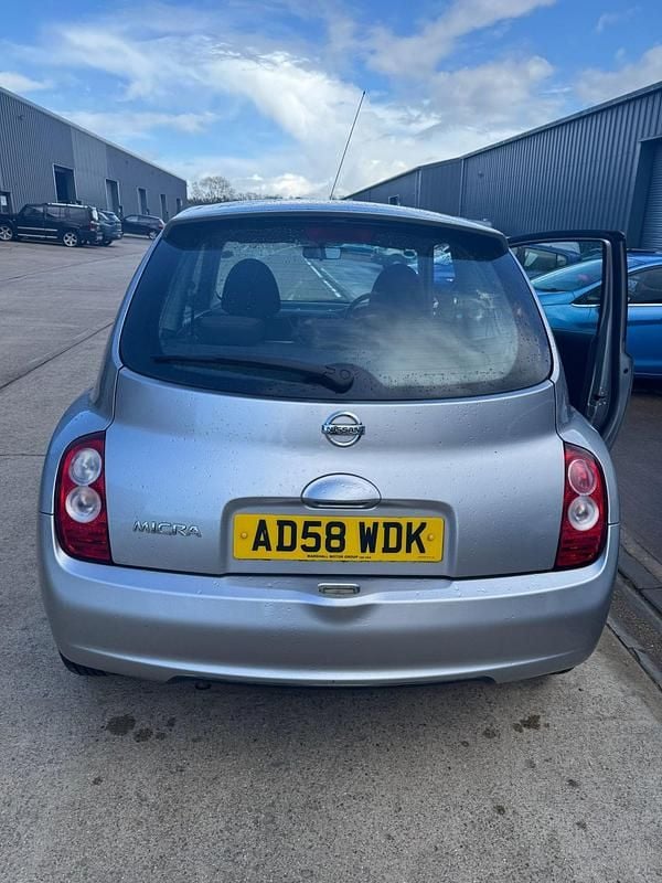 Used Nissan Micra Acenta 79 HP (58 kW) 2008 Silver Hatchback