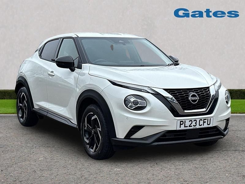 Used Nissan Juke N-Connecta 114 HP (83 kW) 2023 White SUV