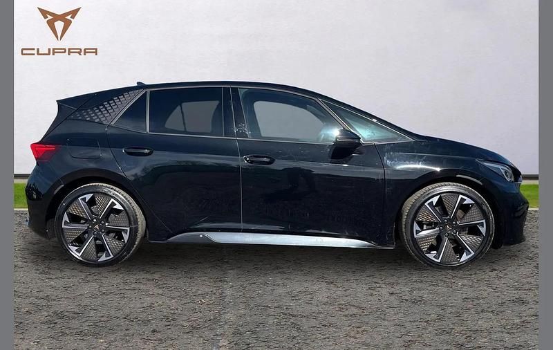 Used Cupra Born e-Boost 169 kW (231 HP) 2025 Black Hatchback