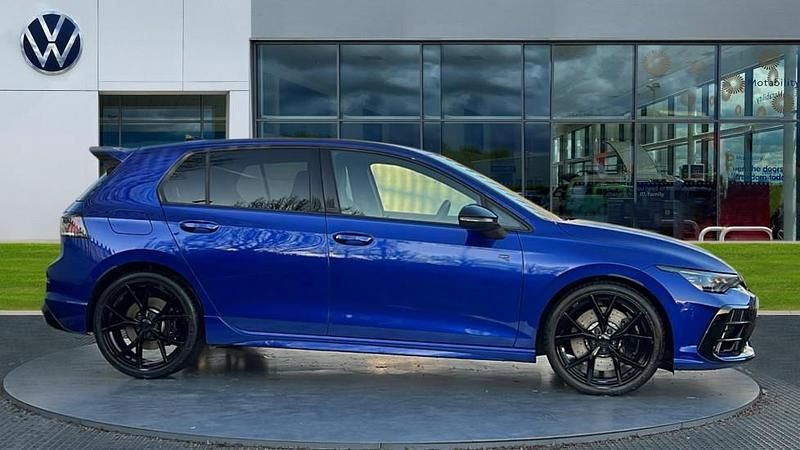 Used VW Golf VIII Black Edition 333 HP (244 kW) 2025 Lapiz blue premium metallic Hatchback