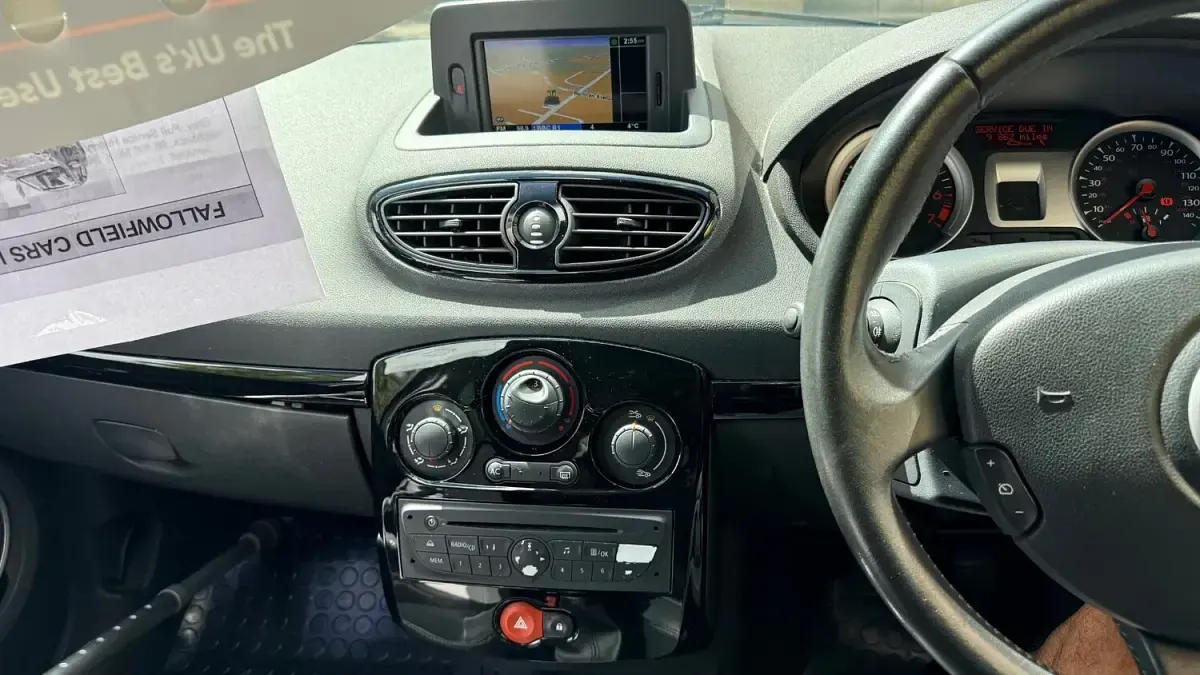 Used Renault Clio Dynamique 2011 Grey Hatchback