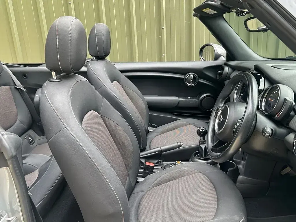 Used Mini Cooper Cabriolet 136 HP (100 kW) 2018 Grey Cabriolet