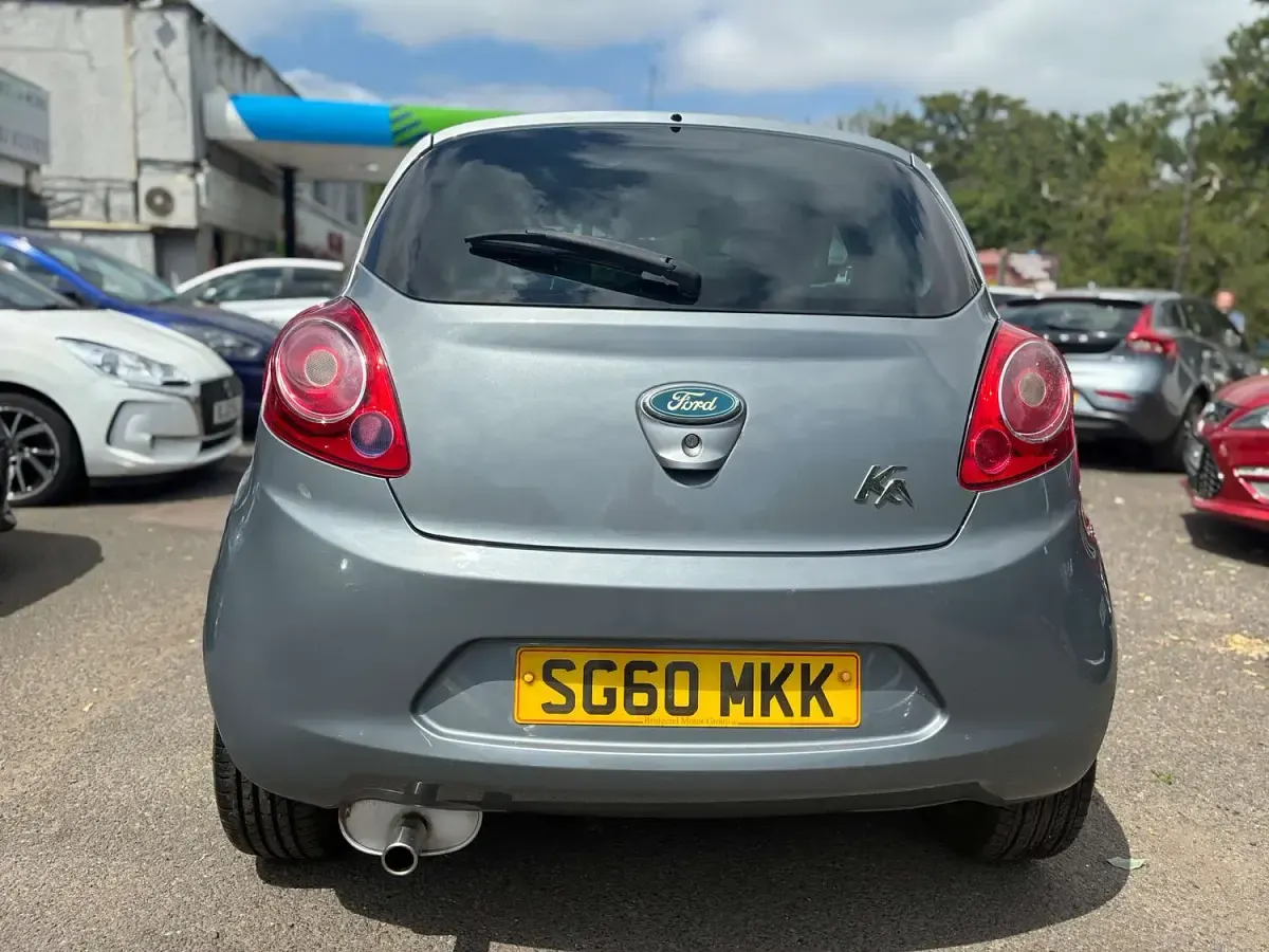 Used Ford Ka Zetec 69 HP (50 kW) 2010 Silver Hatchback