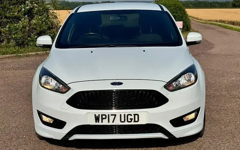 Used Ford Focus ST-Line 125 HP (91 kW) 2016 Hatchback