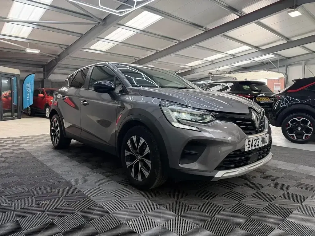 Gebraucht Renault Captur Evolution 91 PS (66 kW) 2023 Grau SUV