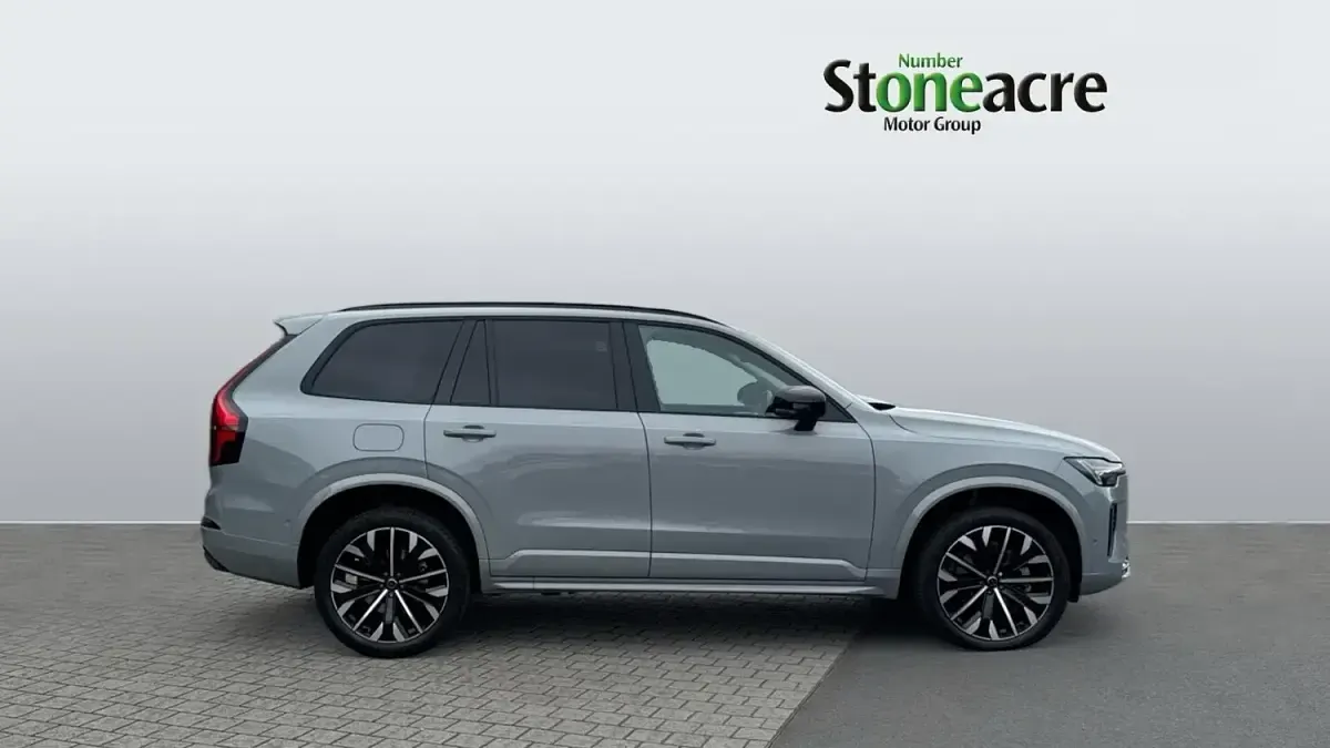 Used Volvo XC90 Ultra 455 HP (334 kW) 2025 Grey SUV