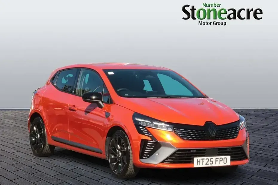 Used Renault Clio Esprit Alpine 90 HP (66 kW) 2025 Hatchback