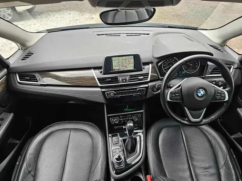Used BMW 218 Luxury Line 2017 Silver Hatchback