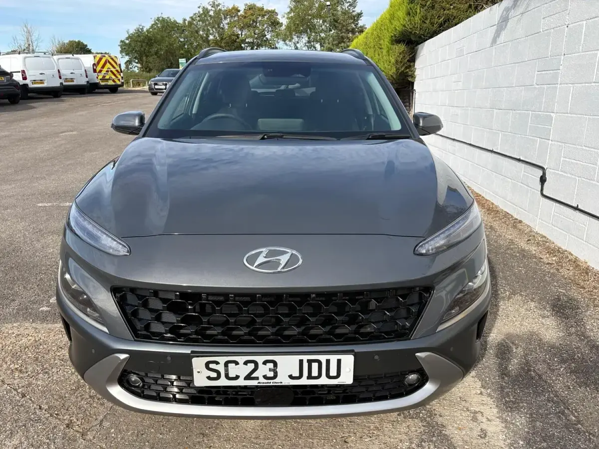 Used Hyundai Kona Premium 141 HP (103 kW) 2023 Grey SUV
