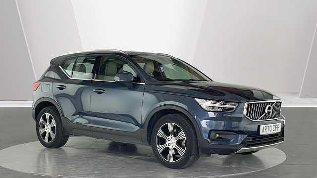 Used 2021 Volvo XC40 Inscription SUV | £19,995 (Fair price) - Image 1/3