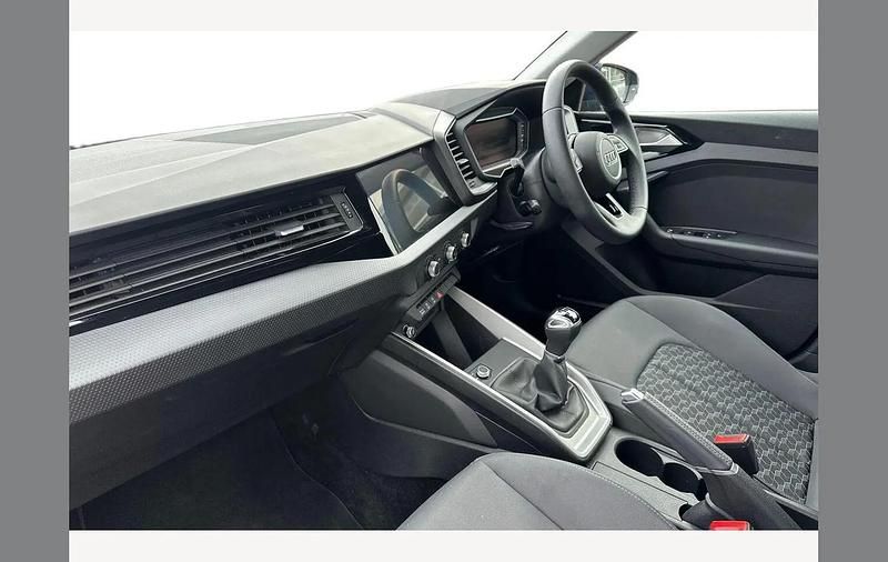 Used Audi A1 Sport 116 HP (85 kW) 2024 Blue Hatchback