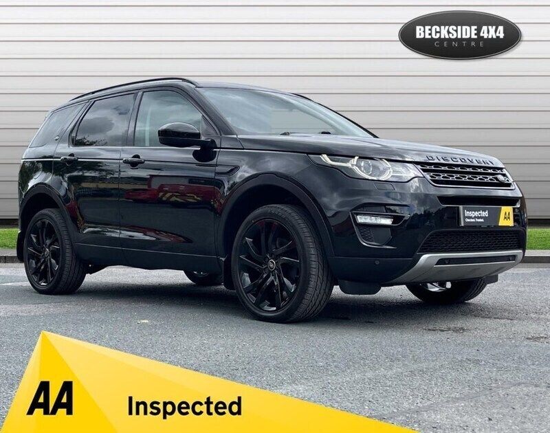 Black Used 2015 Land Rover Discovery Sport HSE SUV | £11,950 (A bit pricey) - Image 1/3