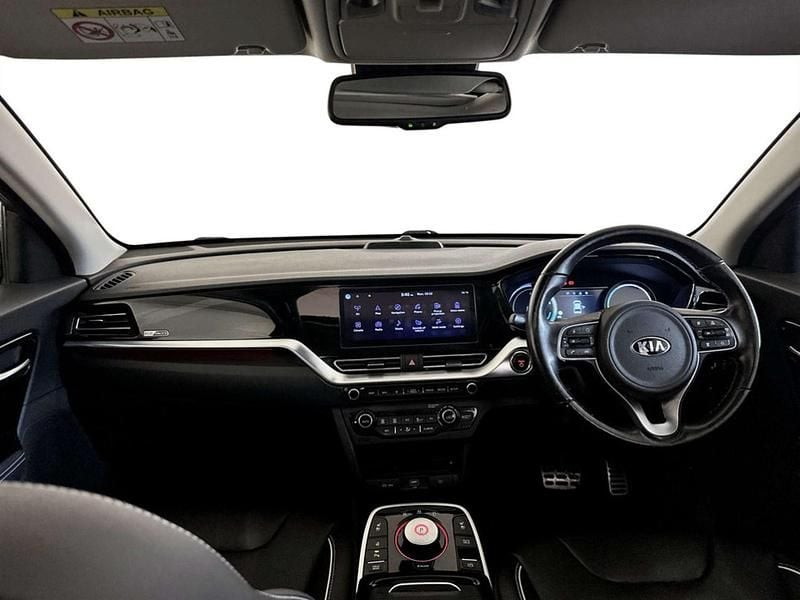 Used Kia e-Niro 147 kW (201 HP) 2021 Grey SUV