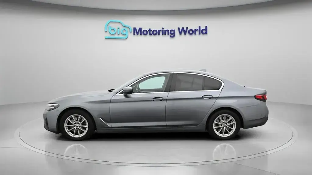 Used BMW 520 184 HP (135 kW) 2021 Blue Sedan