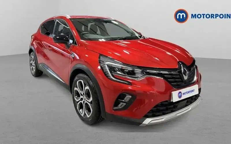 Używany Renault Captur Techno 91 KM (66 kW) 2024 SUV