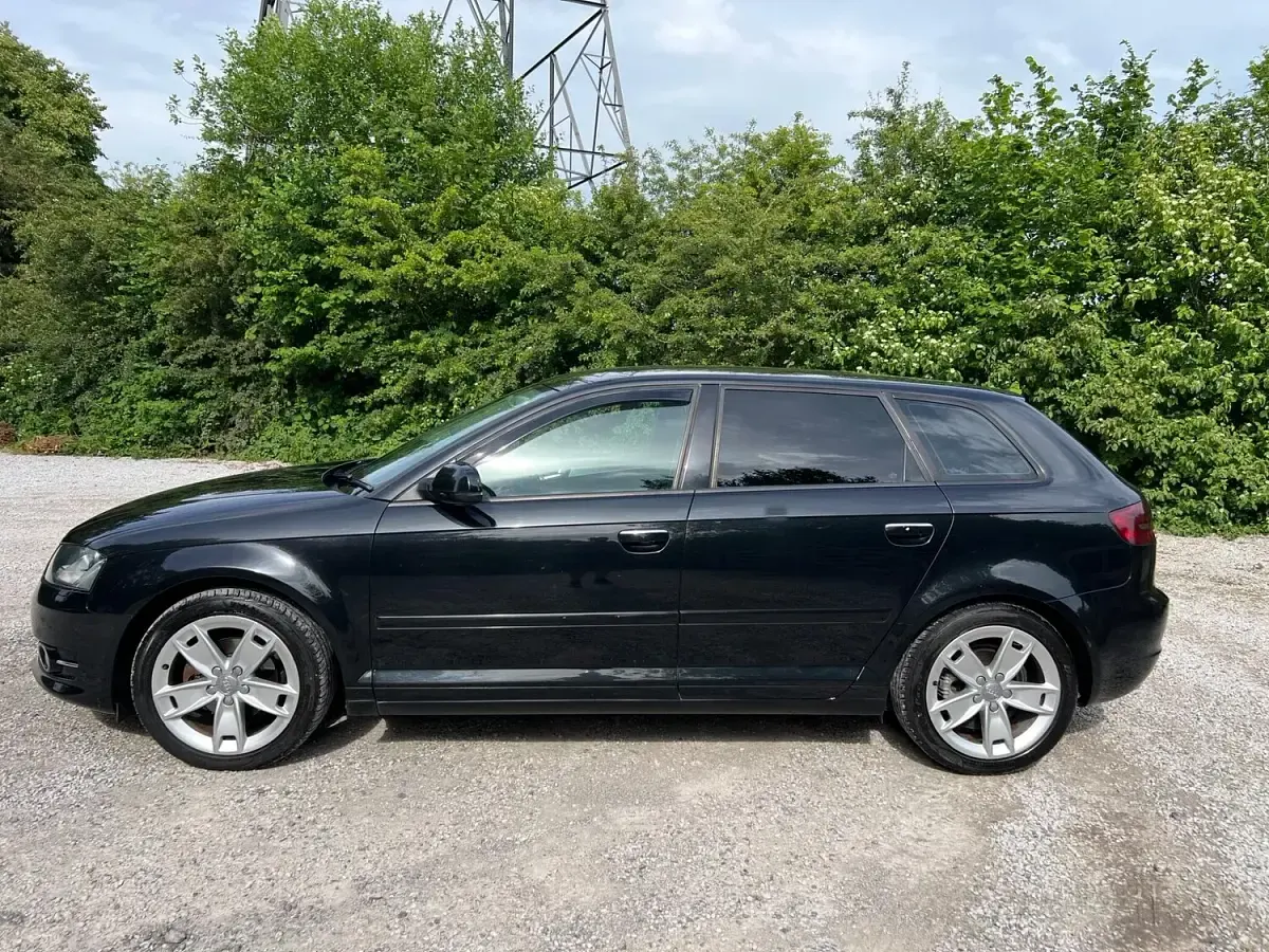 Begagnad Audi A3 Sportback Sport 105 HK (77 kW) 2012 Svart Halvkombi