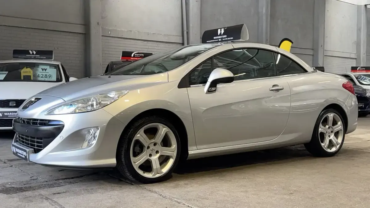 Begagnad Peugeot 308 CC GT 2011 Silver Cab