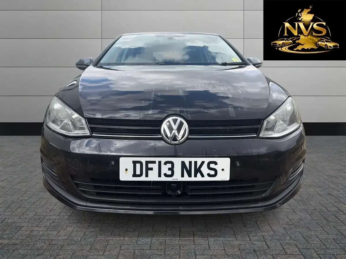 Used VW Golf VII SE 147 HP (108 kW) 2013 Black Hatchback