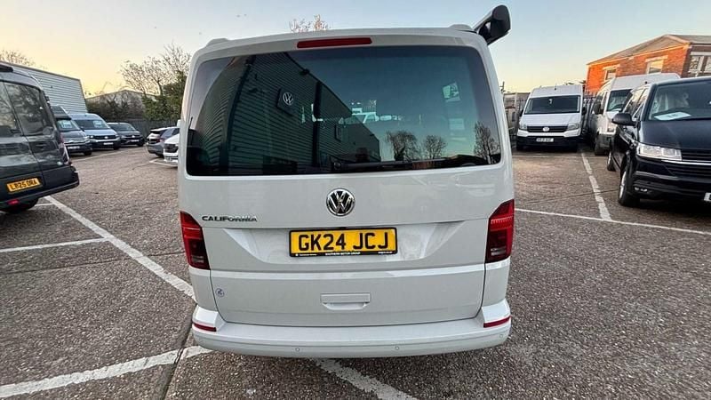 Used VW California California 150 HP (110 kW) 2024 Grey Van