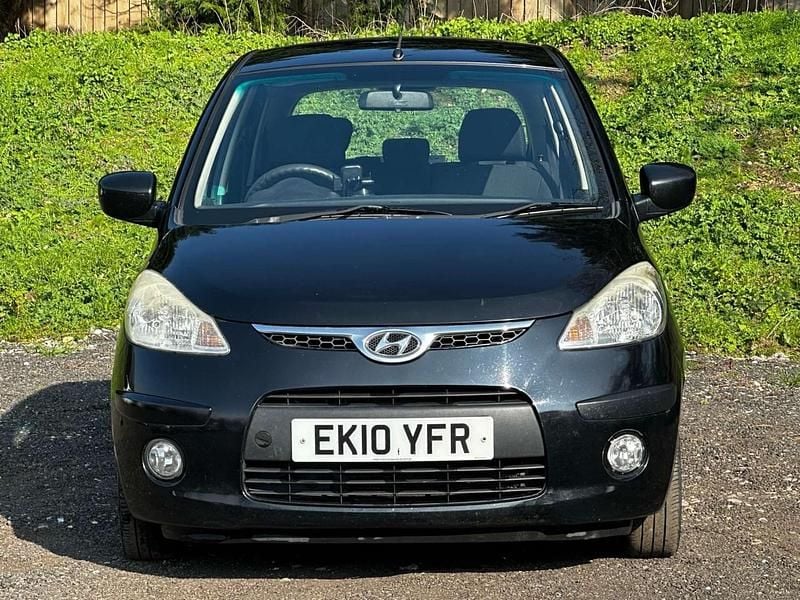 Used Hyundai i10 Comfort 77 HP (56 kW) 2010 Black Hatchback