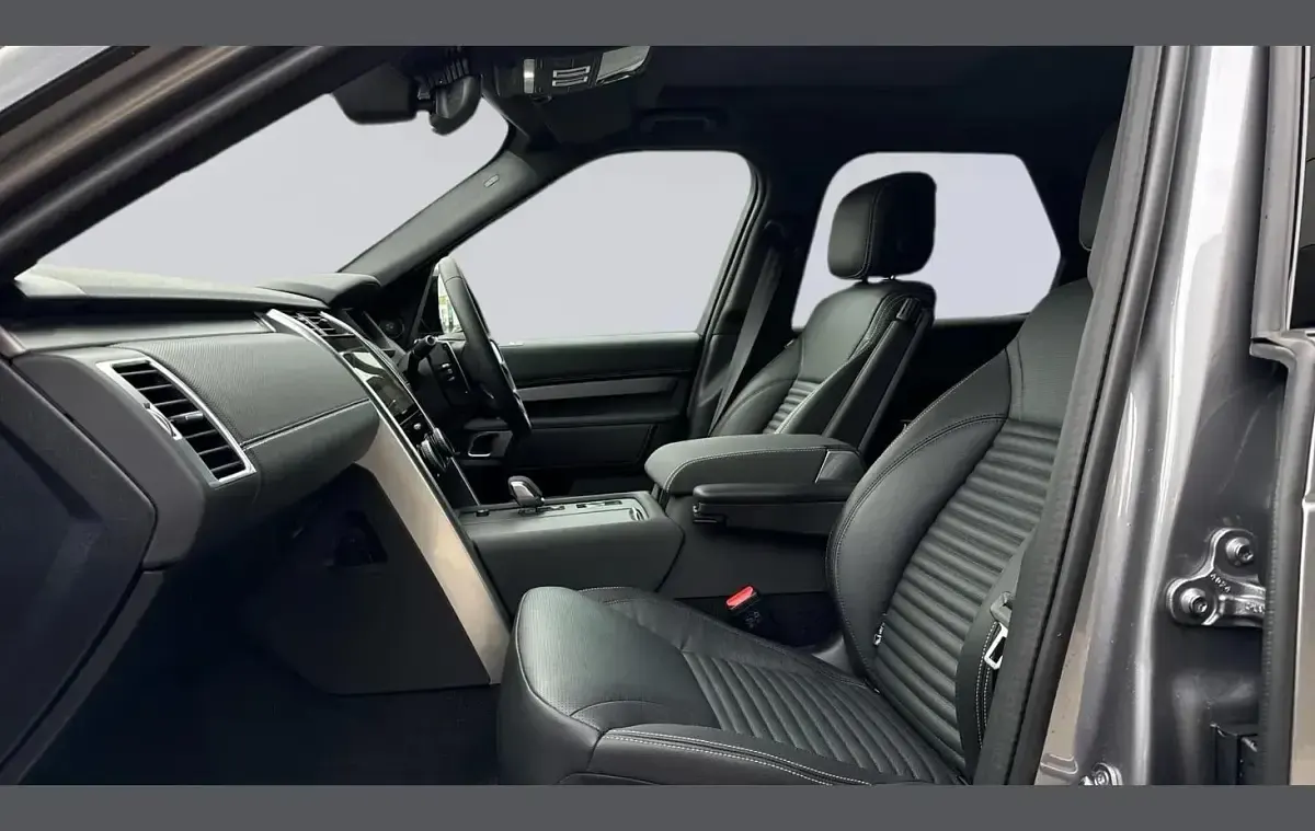 Used Land Rover Discovery SE Dynamic 344 HP (253 kW) 2025 Grey SUV