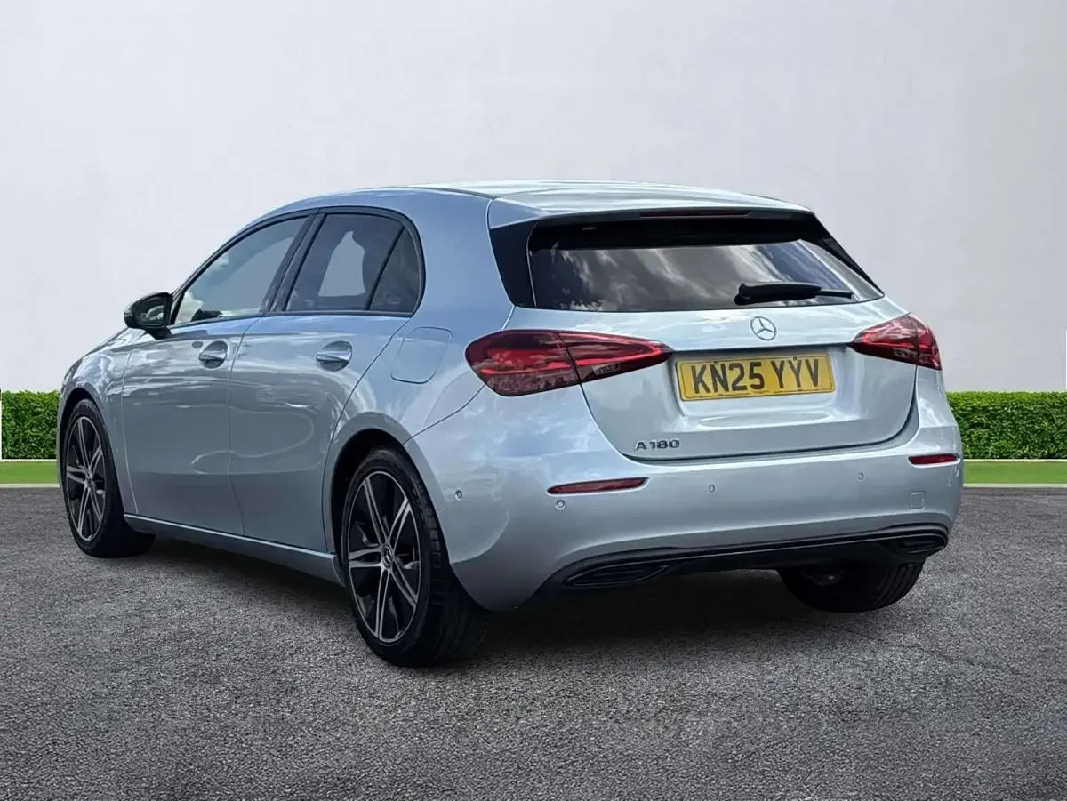 Used Mercedes A180 Sport Edition 134 HP (98 kW) 2025 Silver Hatchback