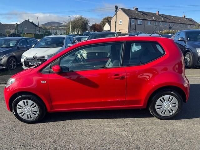 Usado VW up! move up! 60 HP (44 kW) 2013 Vermelho Citadino