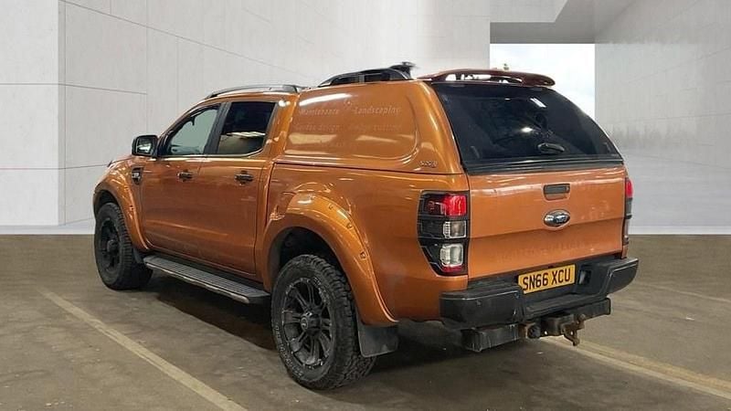 Used Ford Ranger Wildtrack 200 HP (147 kW) 2016 Orange Pickup