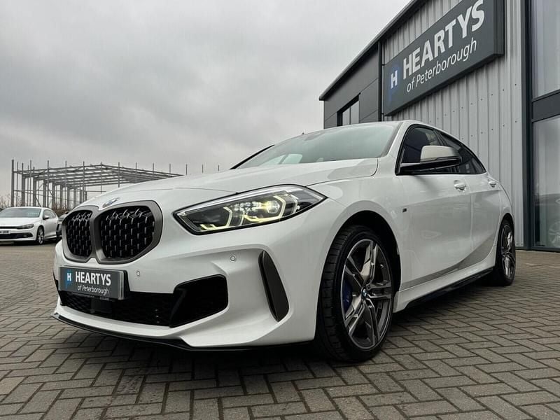 Used BMW M135 Sport Line 306 HP (225 kW) 2021 White Hatchback