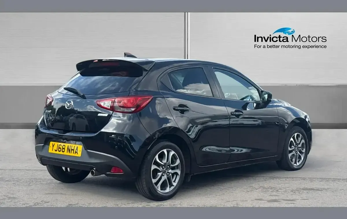 Used Mazda 2 Inclusive 88 HP (64 kW) 2018 Black Hatchback