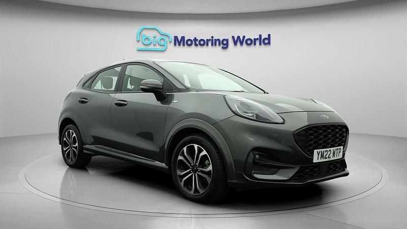 Used 2022 Ford Puma Gen-E ST-Line Hatchback | £13,900 (Fair price) - Image 1/4