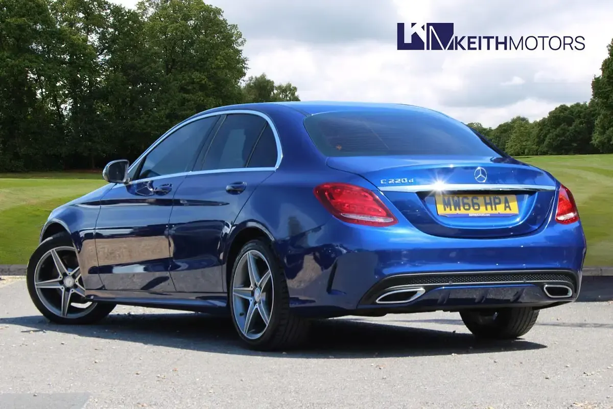 Begagnad Mercedes C220 AMG line 170 HK (125 kW) 2016 Blå Sedan